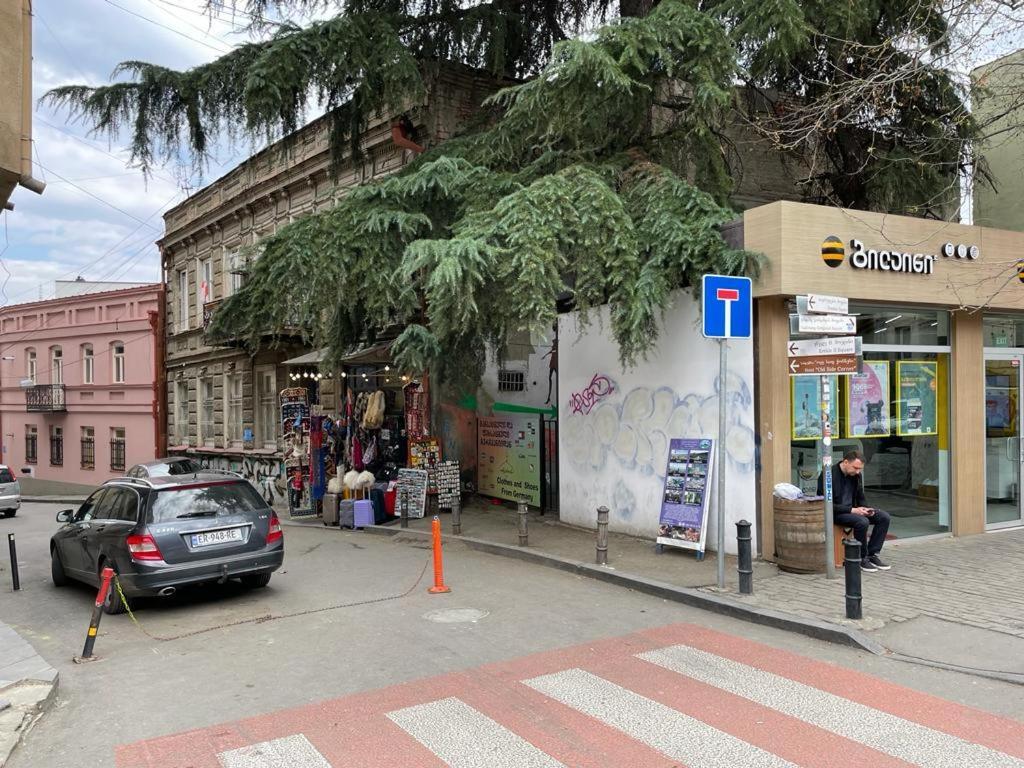 Ia'S Homestay Tiflis Exterior foto